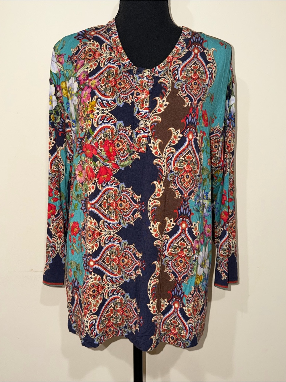 EUC Johnny Was Indi Flower Paisley 3/4 Sleeve Bamboo Henley Tunic
